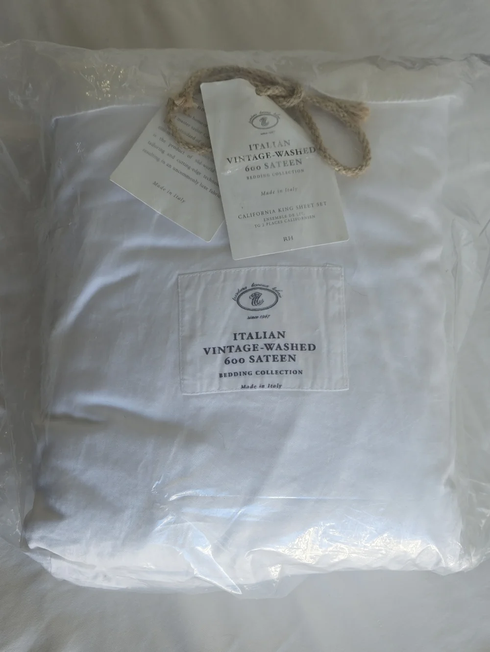 Restoration Hardware Italian Vintage-Washed 600 Sateen Bedding Set in White